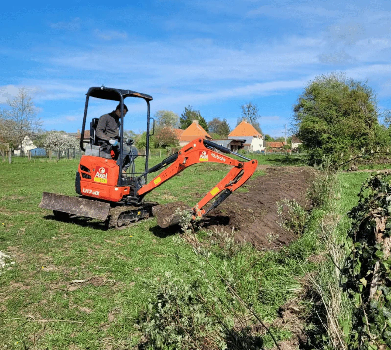 Travaux de drainage et curage de fossé